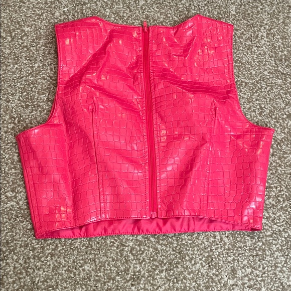 NWT 7 For All Mankind Faux Crocodile Crop Top - Picture 2 of 5